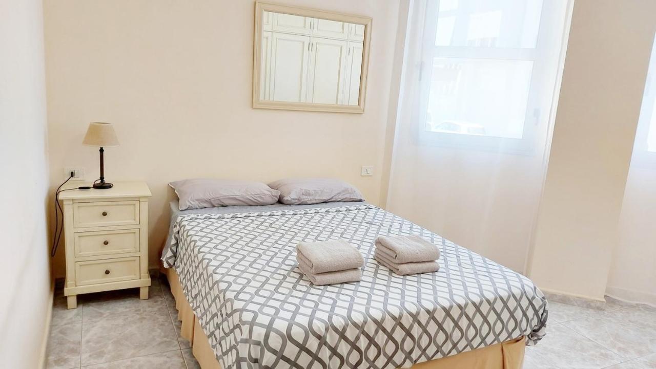 Centric 2 Bedrooms Apartment Near To The Beach - By Tenerifehints El Médano Екстериор снимка
