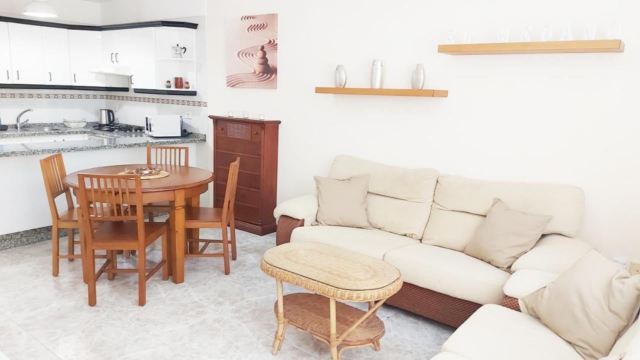 Centric 2 Bedrooms Apartment Near To The Beach - By Tenerifehints El Médano Екстериор снимка