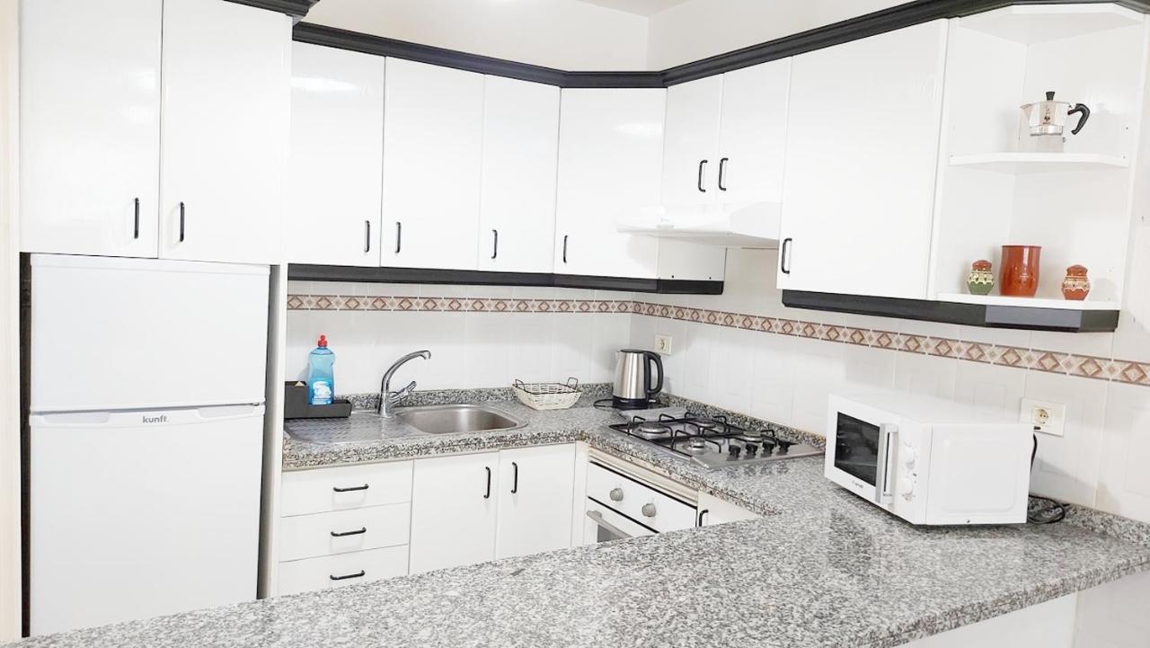 Centric 2 Bedrooms Apartment Near To The Beach - By Tenerifehints El Médano Екстериор снимка