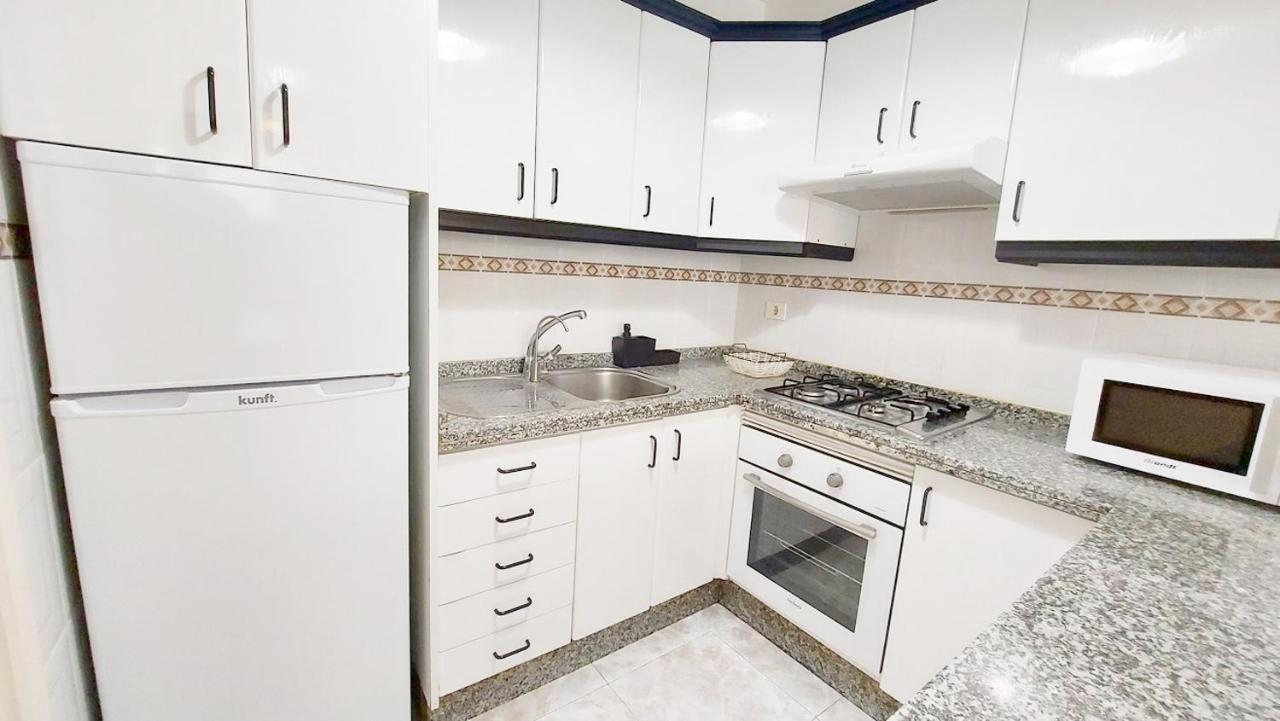 Centric 2 Bedrooms Apartment Near To The Beach - By Tenerifehints El Médano Екстериор снимка